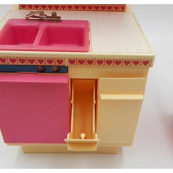 Barbie Dream Kitchen Stove Oven Sink Island #9119 Few Accessories Not Complete - Picture 11 of 16